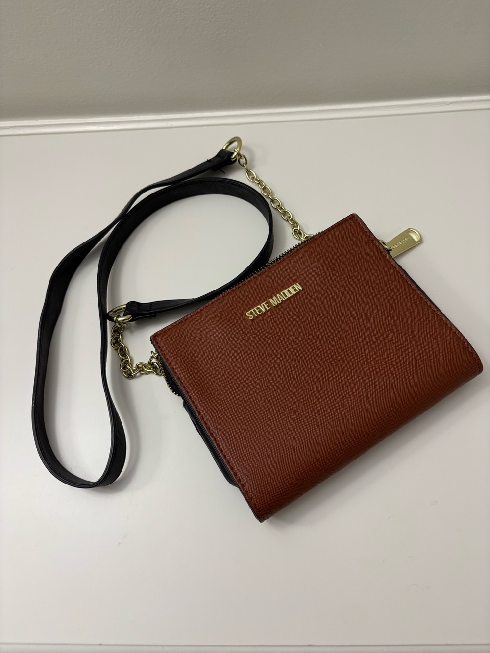 Steve Madden Brown Crossbody Bag with Black Strap and Gold Hardware
